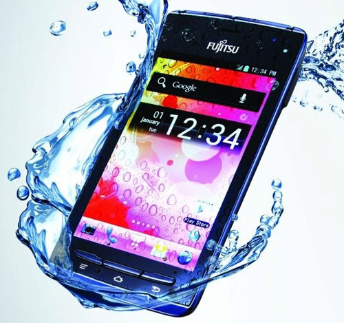 fujitsu vipustila vodonepronitsaemij android smartfon f07 Fujitsu выпустила водонепроницаемый Android смартфон F074