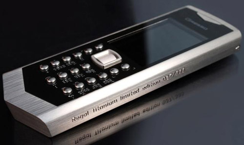 predstavlen zashishennij telefon regal titanium Представлен защищенный телефон Regal Titanium