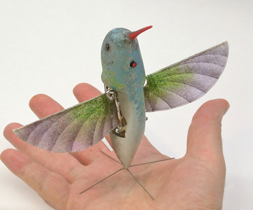 ptichka kolibri so shpionskim sekretom Птичка колибри со шпионским секретом