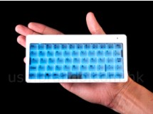 v prodazhe pojavilas mini klaviatura umeshajushajasja na  В продаже появилась мини клавиатура, умещающаяся на ладошки