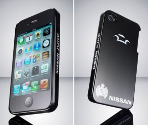 iphone nissan 300x252 Чехол для iPhone 4 и 4s от Nissan